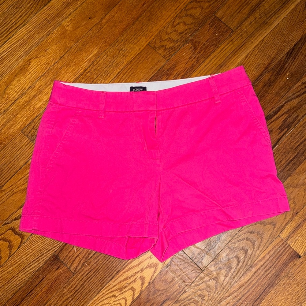 LIKE NEW!! J. Crew 5” Chino Shorts, Size 6 in Pink.